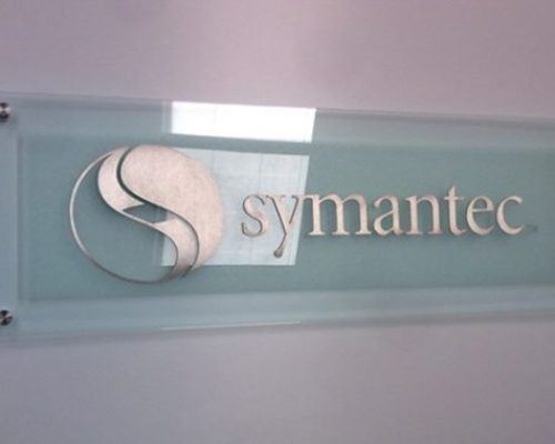 Acrylic-Sign13-600x380
